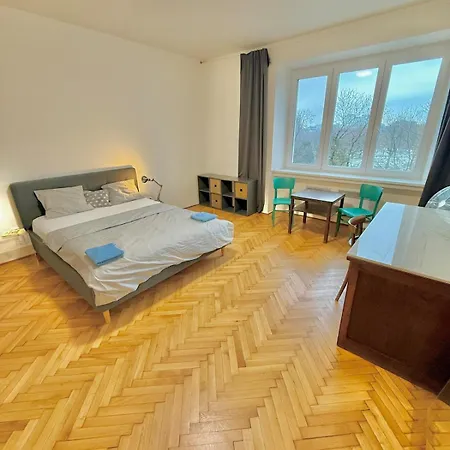 דירה Elegant For Short