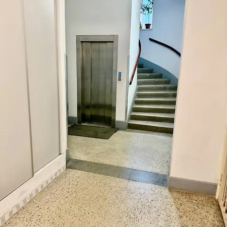 דירה Elegant For Short *