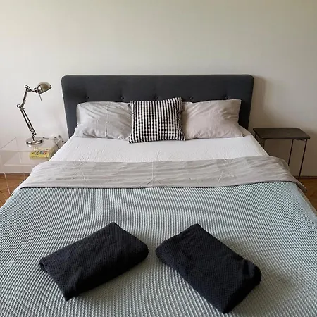 Apartment Elegant For Short