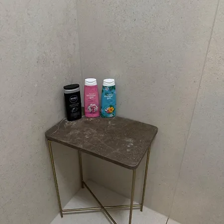 Elegant For Short Апартаменты *