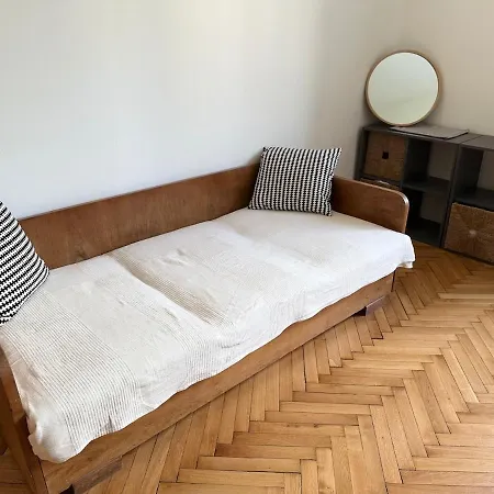 דירה Elegant For Short ברטיסלאבה