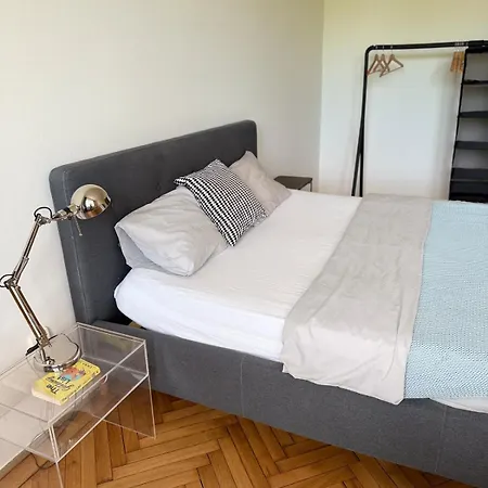 דירה Elegant For Short